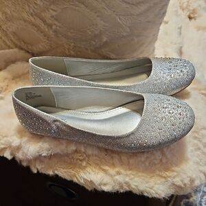 Hot Cakes Glittering Silver Flats
